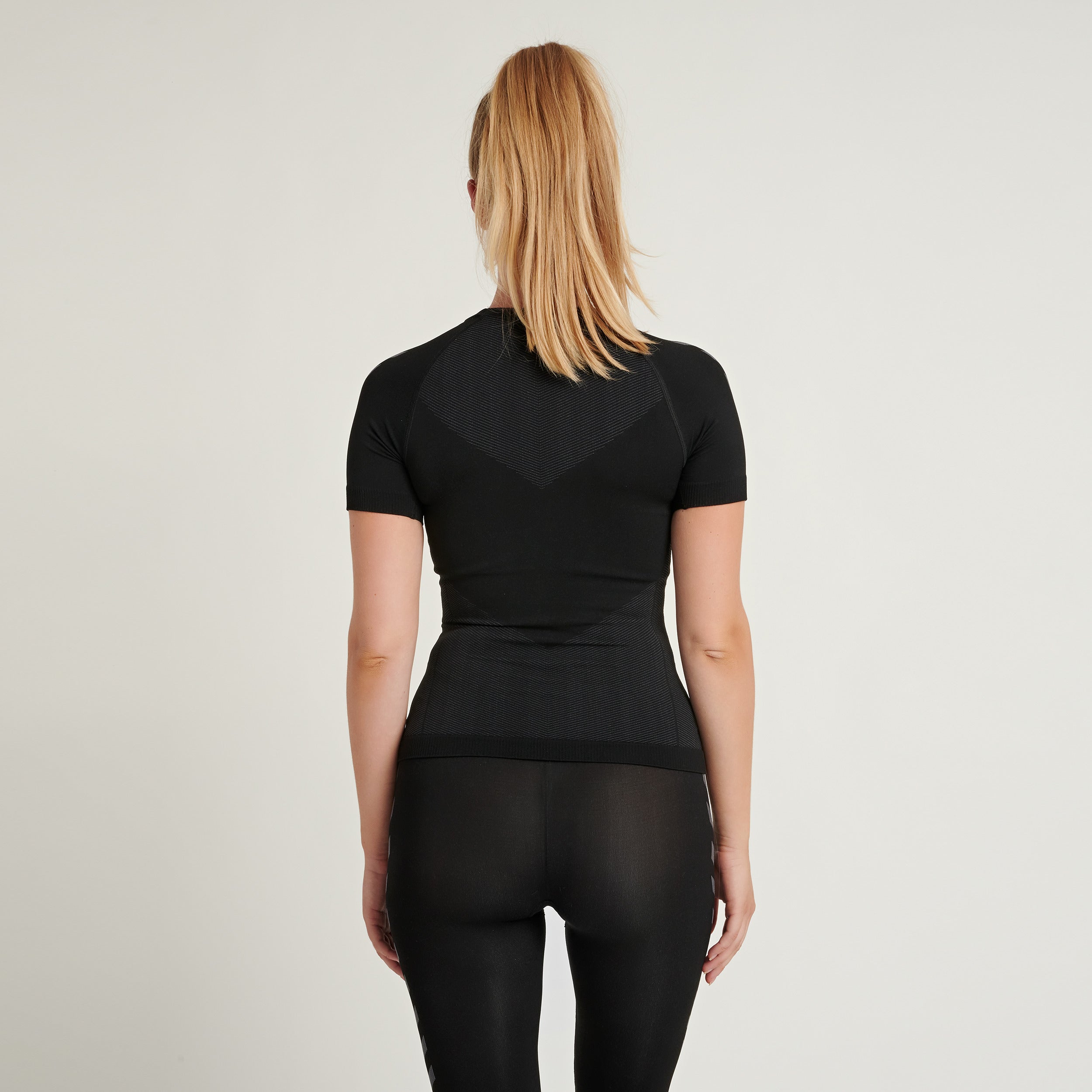 Hummel seamless tee